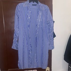 Shirt/dress button down with side slits